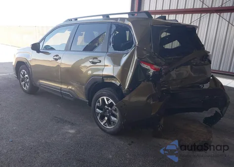 2025 Subaru Forester Premium z USA, uszkodzony, nr VIN JF2SLDDC5SH517764